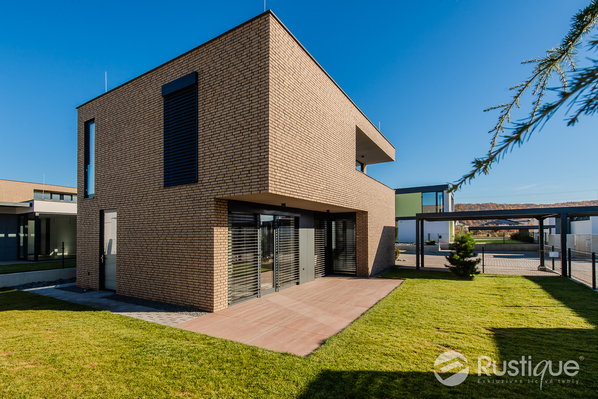 Tehlový obklad Grisa Smook na fasáde rodinného domu