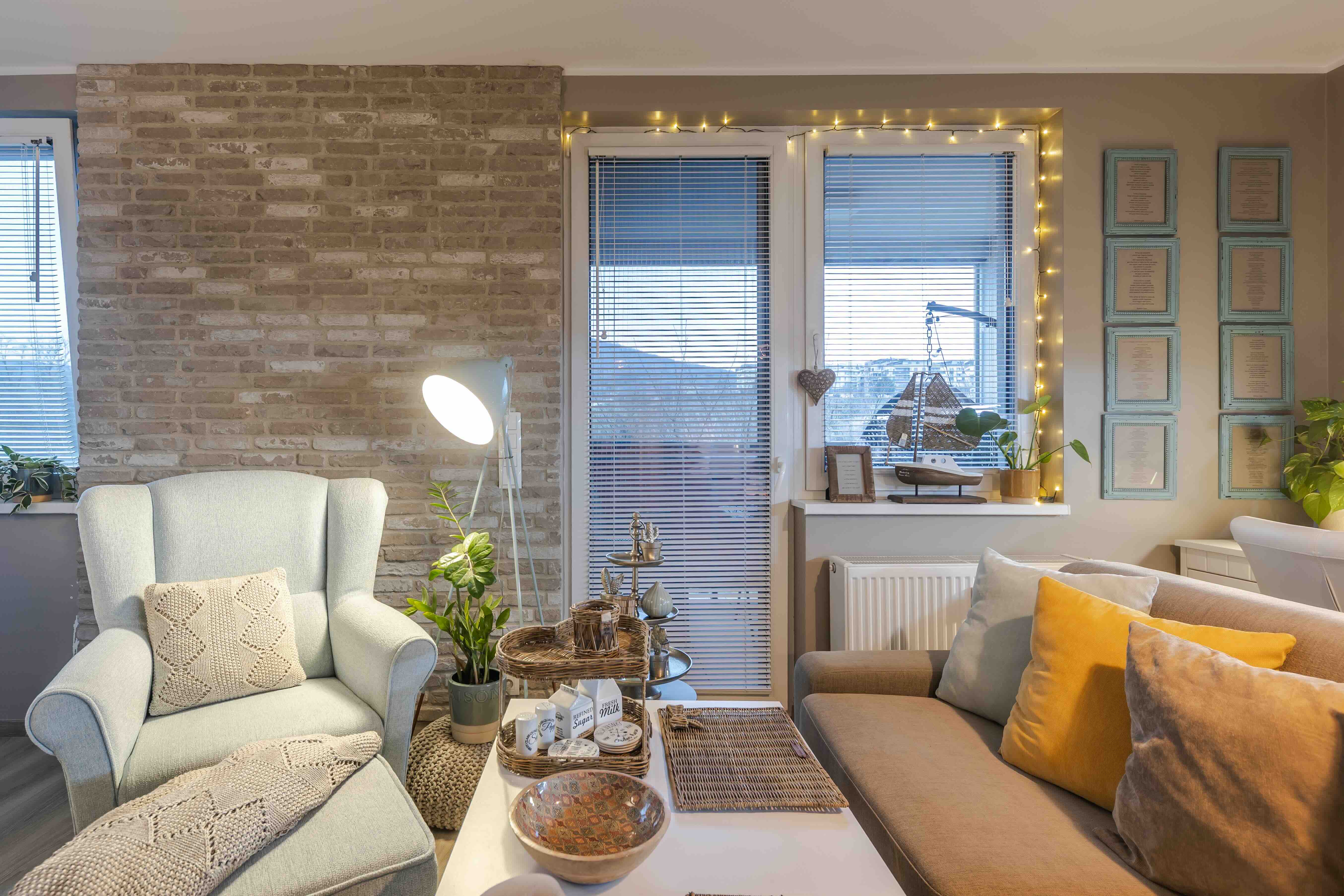 Tehlový obklad London Light v interiéri od Rustique.sk