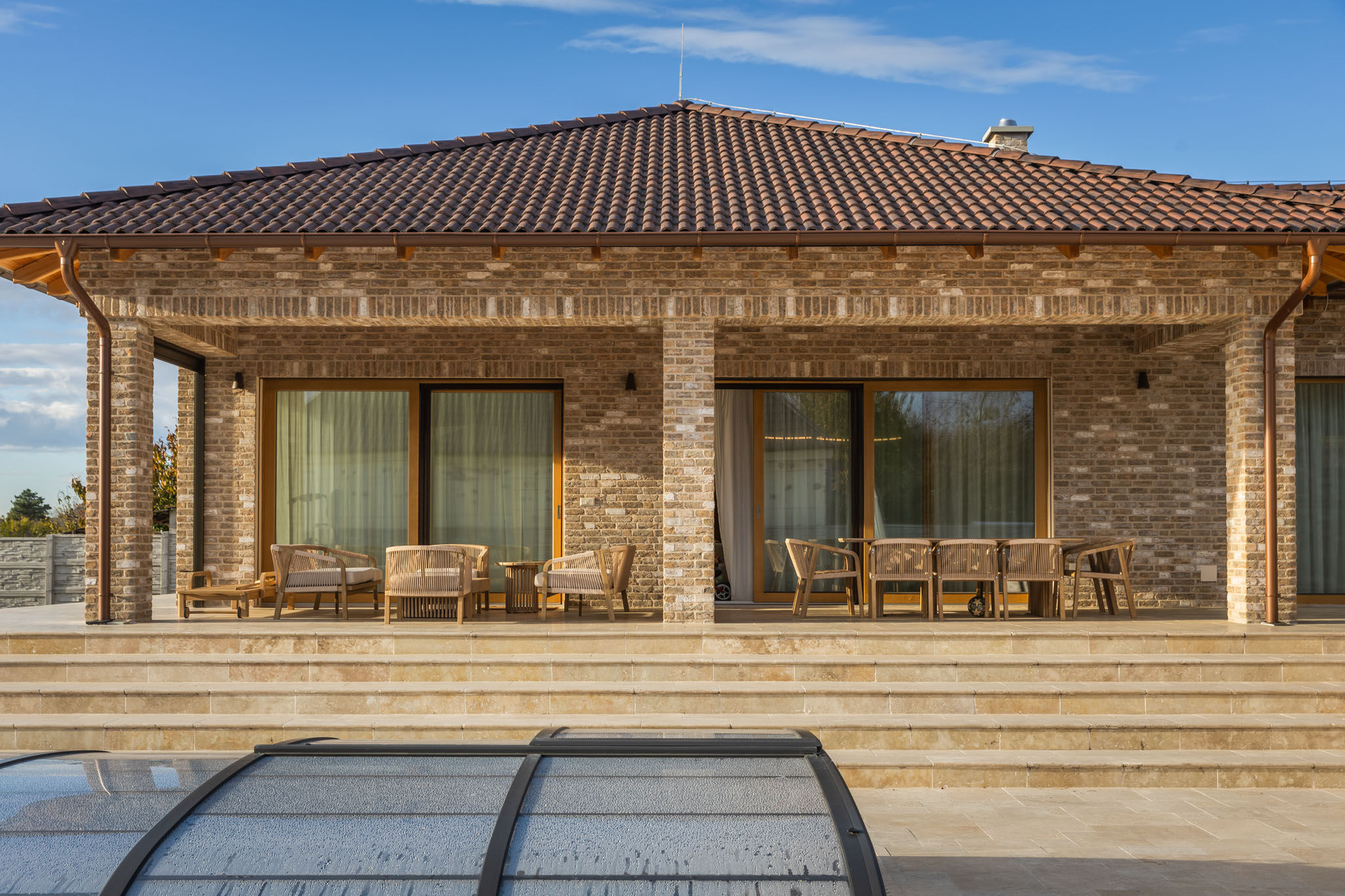 Tehlový obklad Toscane antiek na fasáde rodinného domu od Rustique.sk