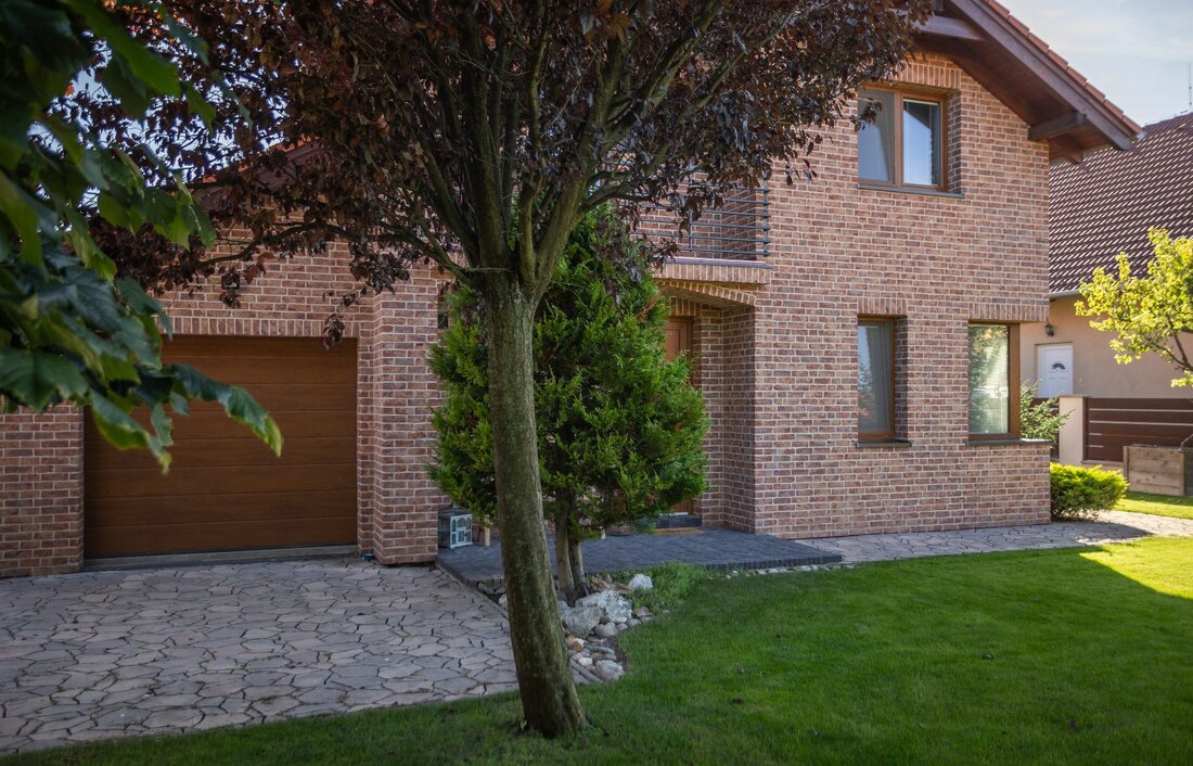 Tehový obklad Terra cotta na fasáde rodinného domu