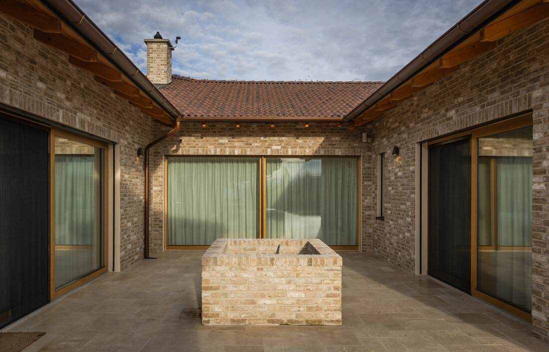 Tehlový obklad Toscane antiek na fasáde rodinného domu od Rustique.sk