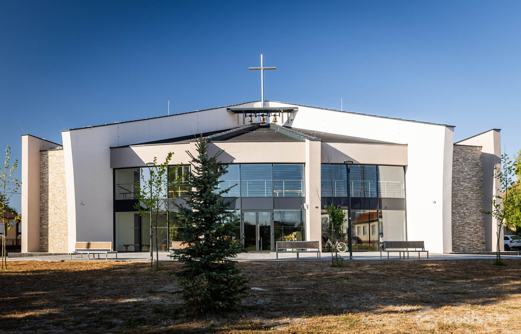 Tehlový obklad Cameleon na fasáde kostola