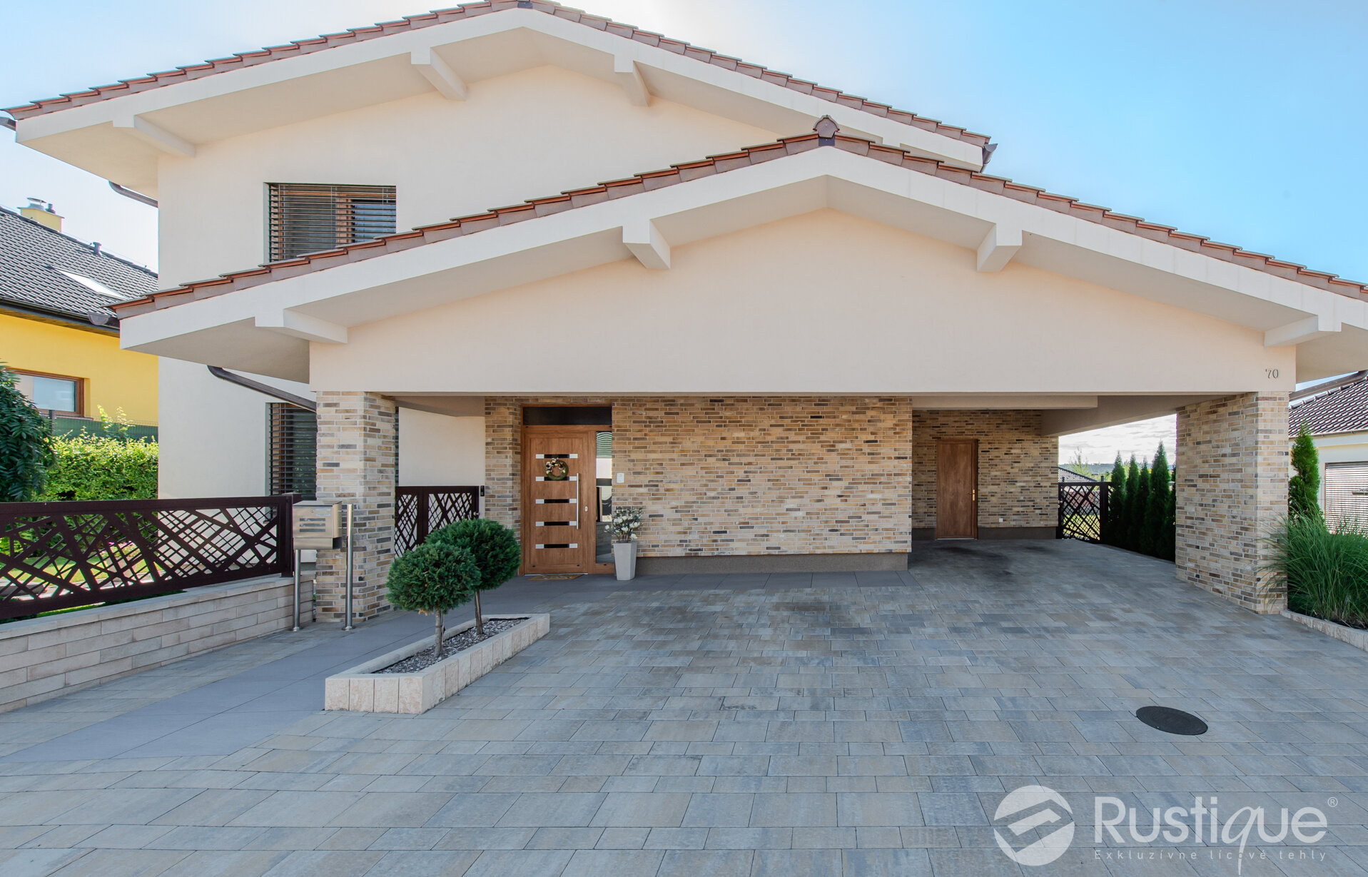 Tehlový obklad Economy na fasáde rodinného domu od Rustique.sk