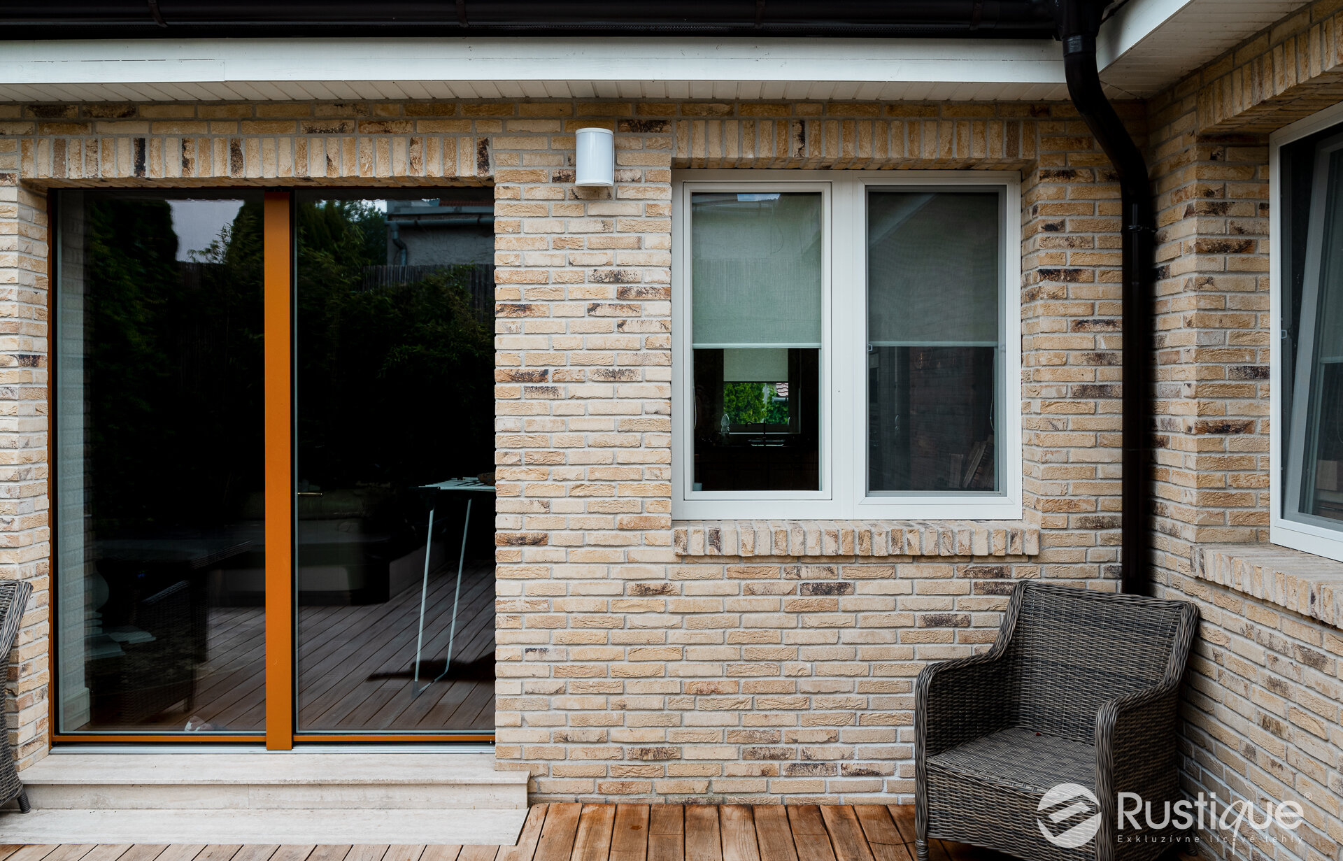 Tehlový obklad Geel Bruin na fasáde rodinného domu