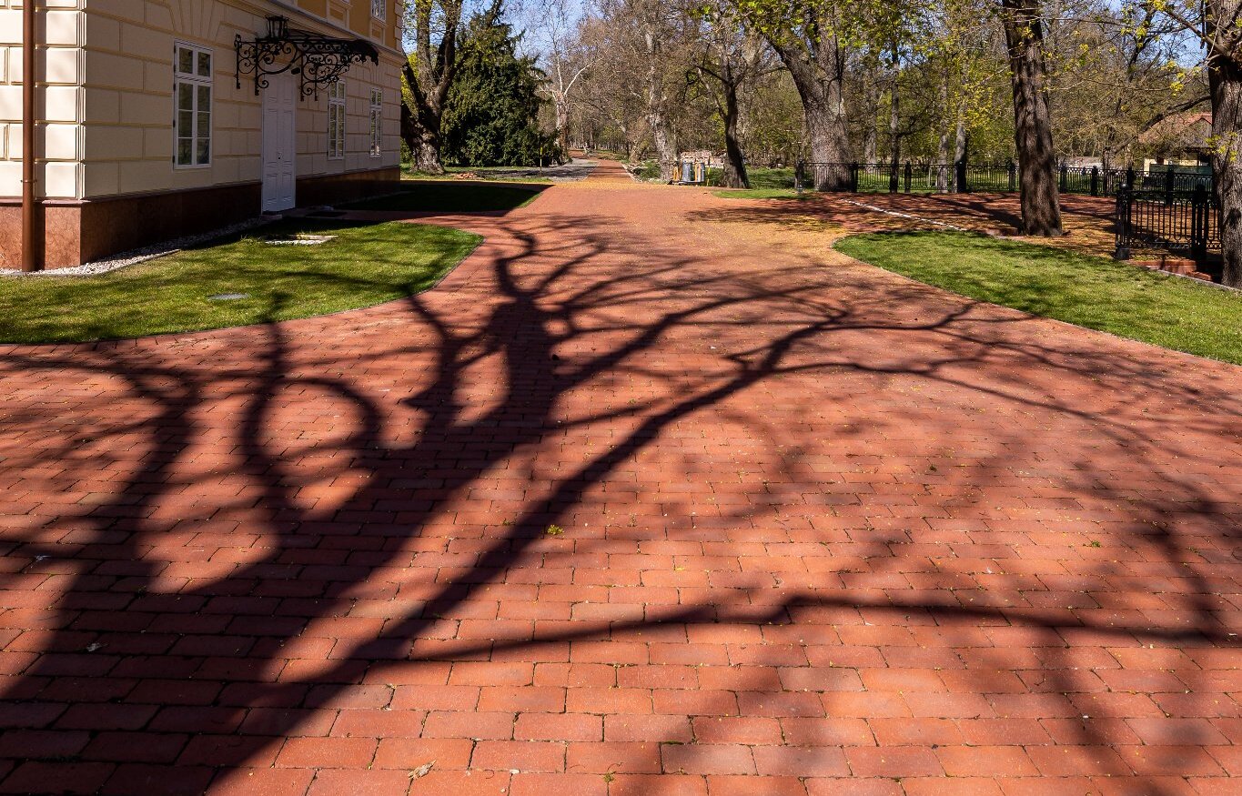 Rustique Red Antique