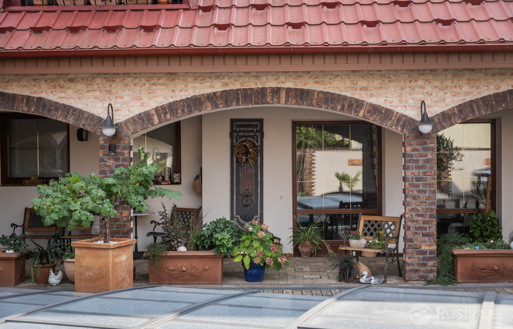 Tehlový obklad Violet na fasáde rodinného domu