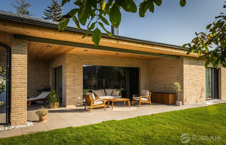 Tehlový obklad Grisea Smook na fasáde rodinného domu