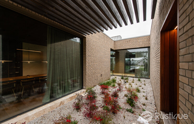 Tehlový obklad Grisea Smook na fasáde rodinného domu od Rustique.sk