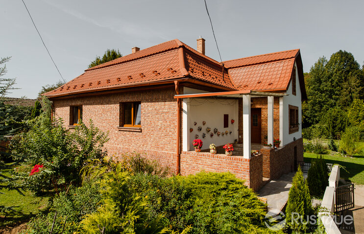 Terra cotta tehlový obklad na fasáde rodinného domu od Rustique.sk