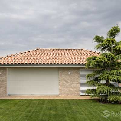 Tehlový obklad Antica Beige ne fasáde rodinného domu od Rustique.sk