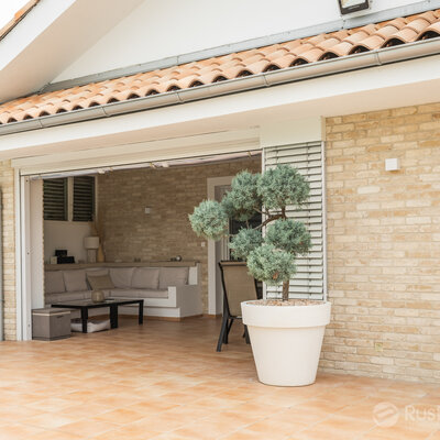 Tehlový obklad Antica Beige ne fasáde rodinného domu od Rustique.sk