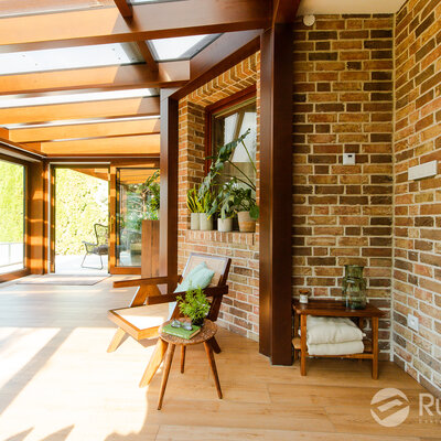 Tehlový obklad Bronseo v zimnej záhrade