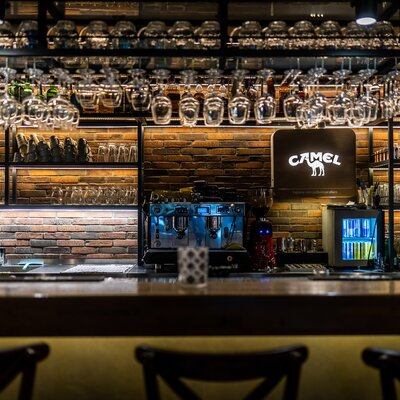 tehlový obklad Economy Mix v bare