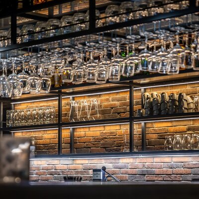 tehlový obklad Economy Mix v bare