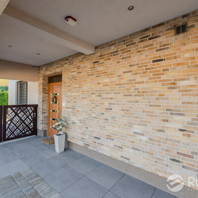 Tehlový obklad Economy na fasáde rodinného domu od Rustique.sk