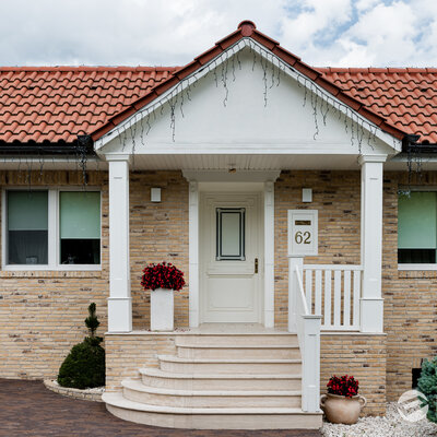 Tehlový obklad Geel Bruin na fasáde rodinného domu