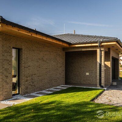 Tehlový obklad Grisea Smook na fasáde rodinného domu