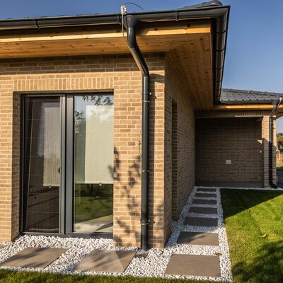 Tehlový obklad Grisea Smook na fasáde rodinného domu