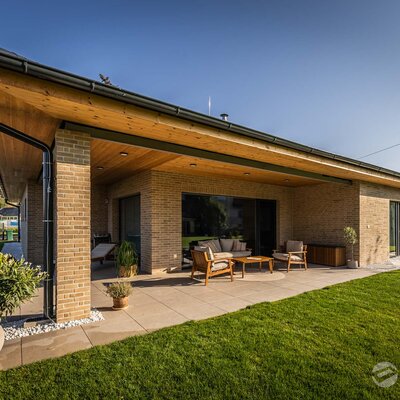 Tehlový obklad Grisea Smook na fasáde rodinného domu