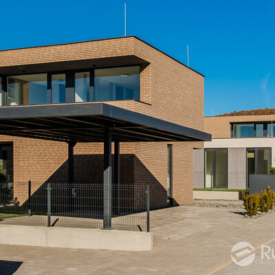 Tehlový obklad Grisa Smook na fasáde rodinného domu