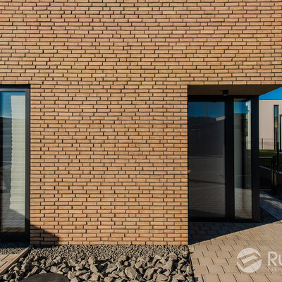 Tehlový obklad Grisa Smook na fasáde rodinného domu