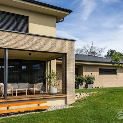 Tehlový obklad Grisea Smook na fasáde rodinného domu