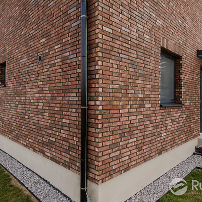 Tehlový obklad Hermitage Antiek Economy na fasáde rodinného domu od Rustique.sk