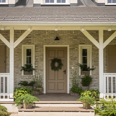 Tehlový obklad Hubertus snowdust na fasáde rodinného domu