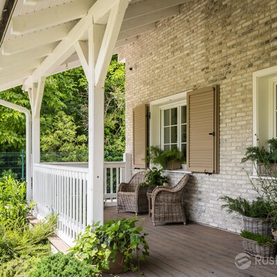 Tehlový obklad Hubertus snowdust na fasáde rodinného domu