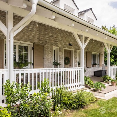 Tehlový obklad Hubertus snowdust na fasáde rodinného domu