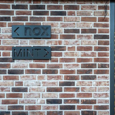 tehlový obklad Kastiel Antiek v reštaurácii