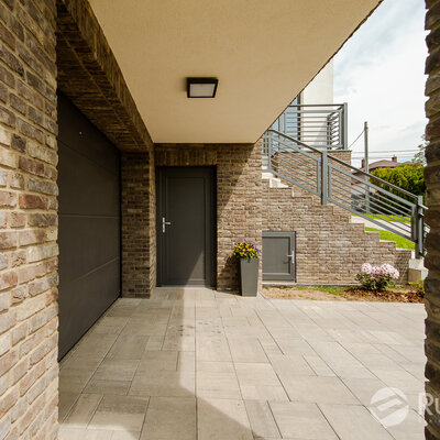 Tehlový obklad Nevado Orange na fasáde rodinného domu