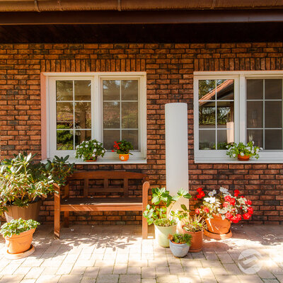 Tehlový obklad Purple Gesinteld na fasáde rodinného domu