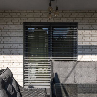 Tehlový obklad Rainbow Wit 1 na fasáde rodinného domu od Rustique.sk