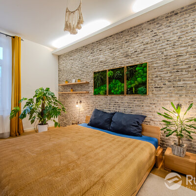 Tehlový obklad Rainbow Snowdust 2 v spálni od Rustique.sk