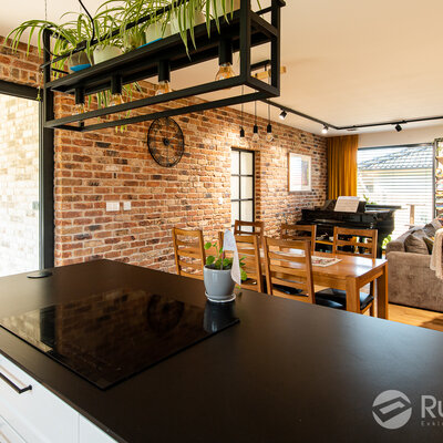 Tehlový obklad Red kasteel antiek v interiéri