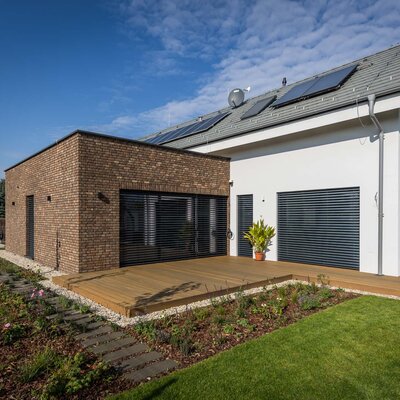 Tehlový obklad Sepia Gesinteld na fasáde rodinného domu