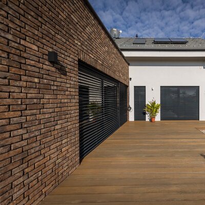 Tehlový obklad Sepia Gesinteld na fasáde rodinného domu