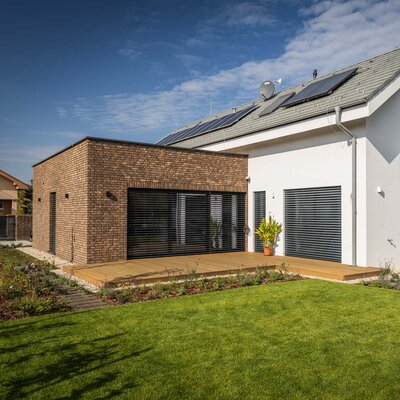 Tehlový obklad Sepia Gesinteld na fasáde rodinného domu