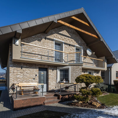 Tehlový obklad Toscane Antiek na fasáde rodinného domu