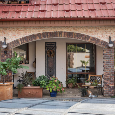 Tehlový obklad Violet na fasáde rodinného domu