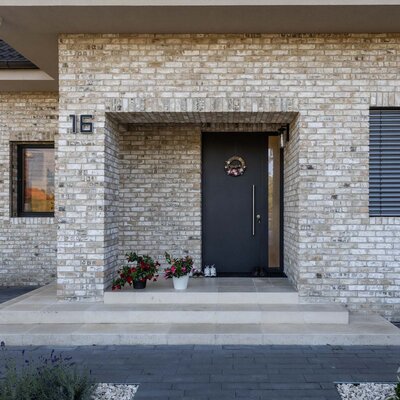 Tehlový obklad Vuurwit na fasáde rodinného domu