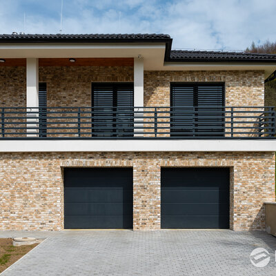 Tehlový obklad Vuurwit na fasáde rodinného domu