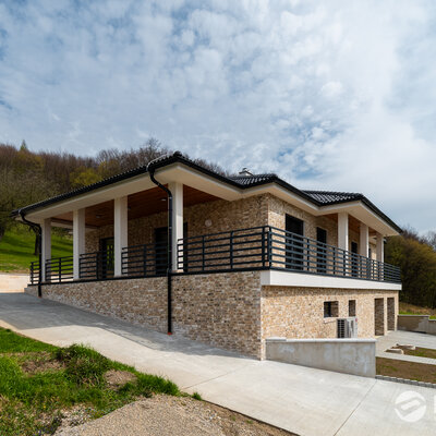 Tehlový obklad Vuurwit na fasáde rodinného domu