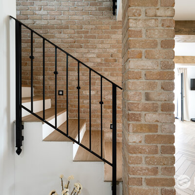 Schodisko tehlovým obkladom Washington v rodinnom dome