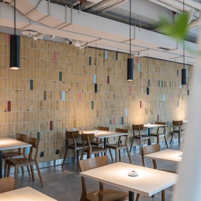 tehlový obklad kalahari v reštaurácii