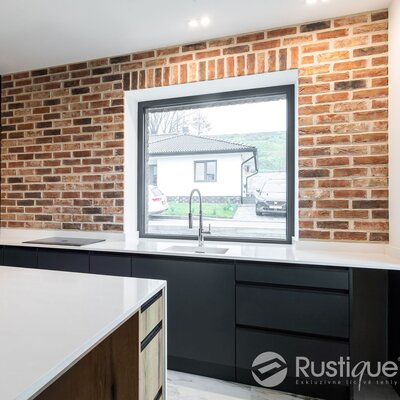 Tehlový obklad Kastiel Antiek v interiéri