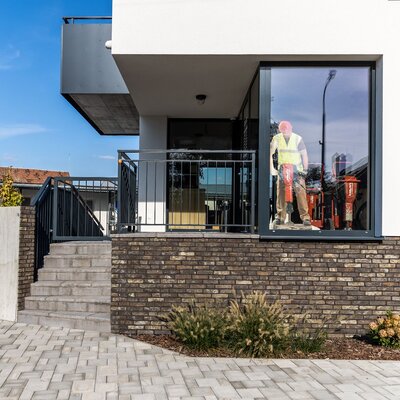 Nevado Rood tehlový obklad na fasáde