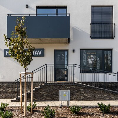 Nevado Rood tehlový obklad na fasáde